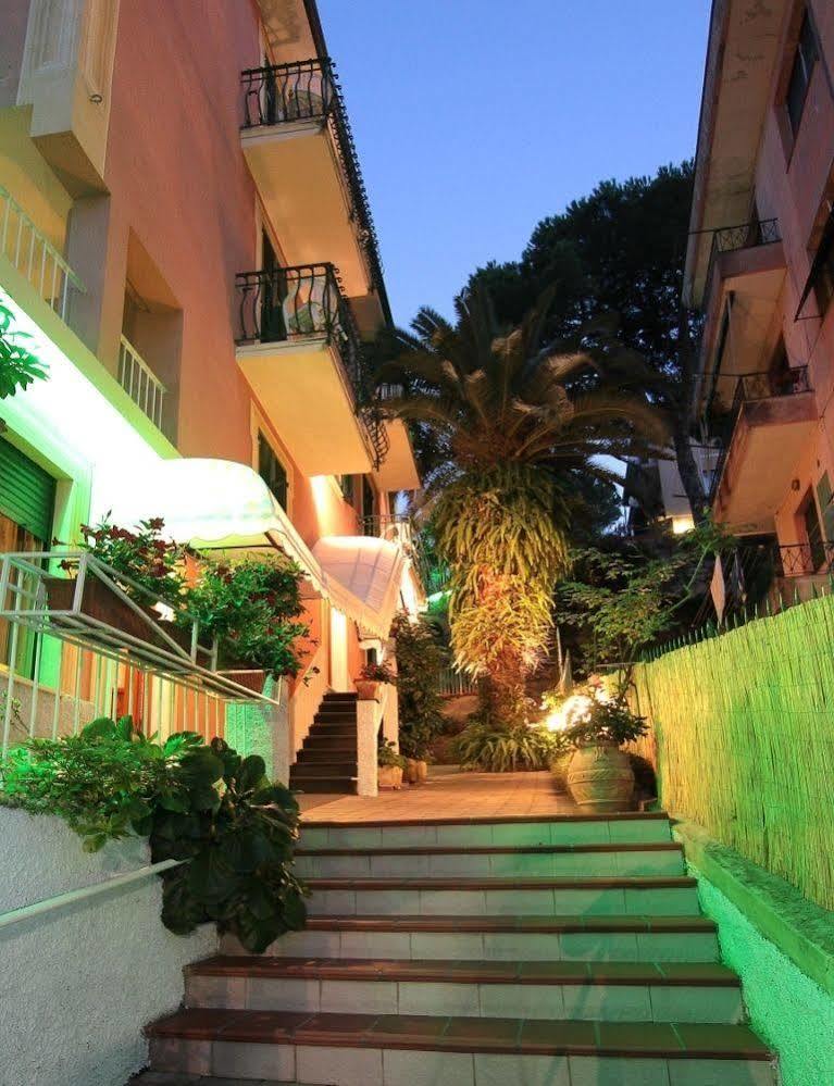 Hotel Flory Santa Margherita Ligure Exterior foto